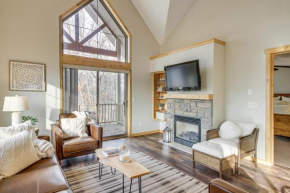 Nisswa Townhome with Boat Slip and Gull Lake Access!